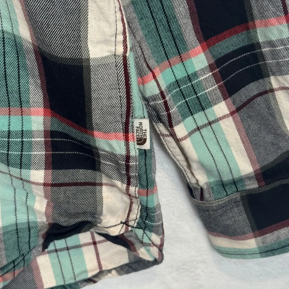 The North Face Black White Teal Plaid Flannel Button Down Shirt XL